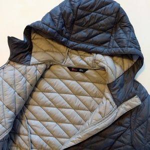 Stoic Kenai Quilted Jacket in Silver Motion